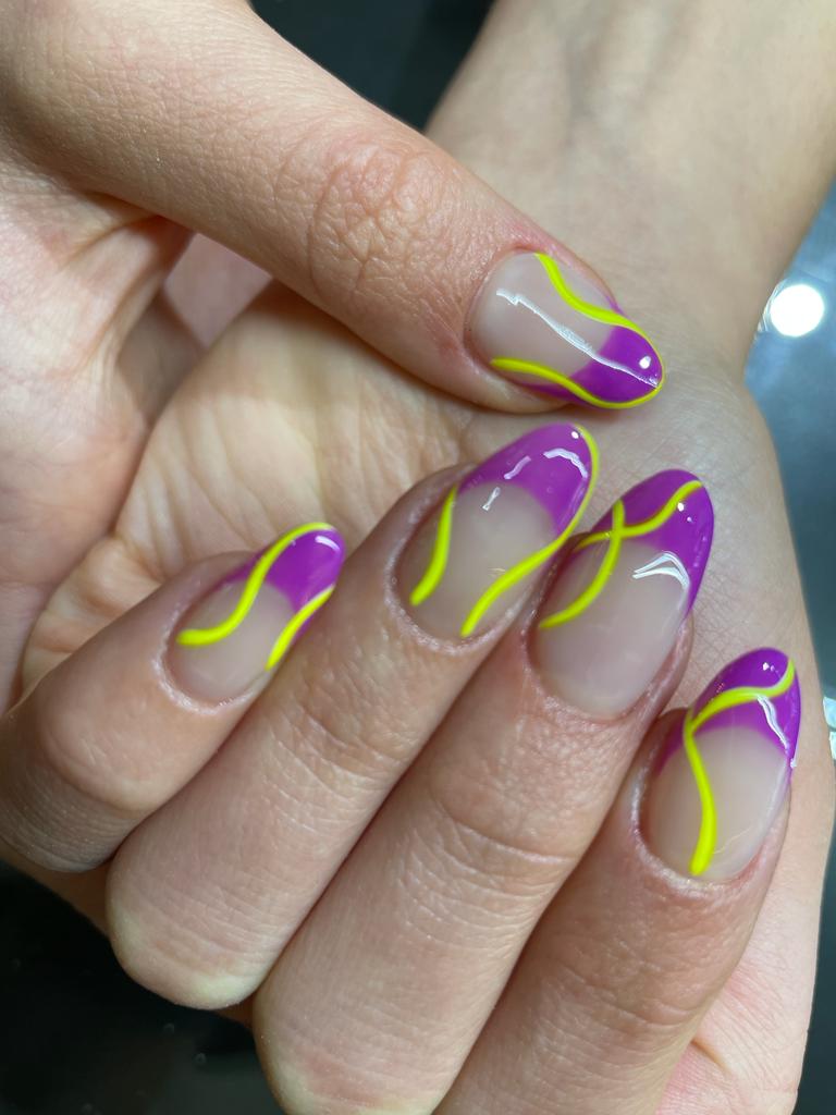 Las Lolas nails&hair